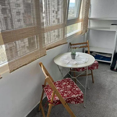 Angels Loft Opposite The Mall