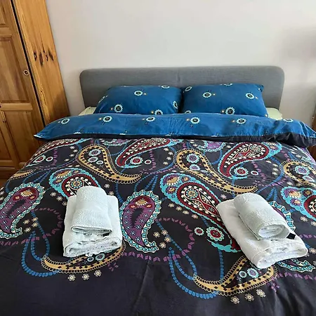 Angels Loft Opposite The Mall Апартаменты София